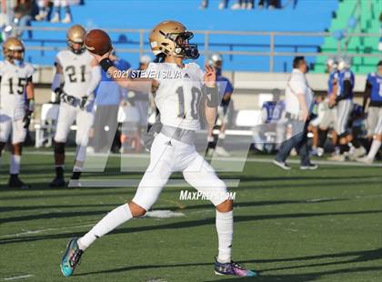 Thumbnail 2 in Mater Dei Catholic @ Eastlake photogallery.