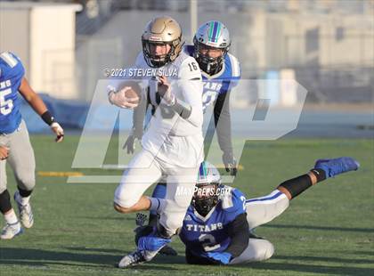 Thumbnail 1 in Mater Dei Catholic @ Eastlake photogallery.