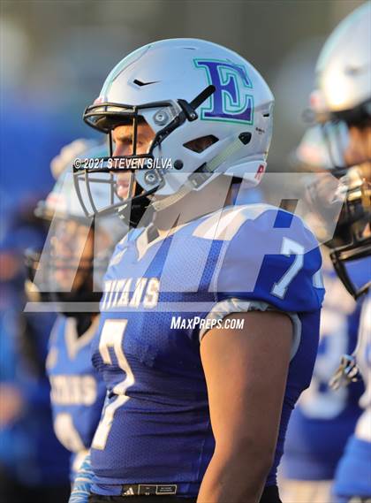 Thumbnail 2 in Mater Dei Catholic @ Eastlake photogallery.