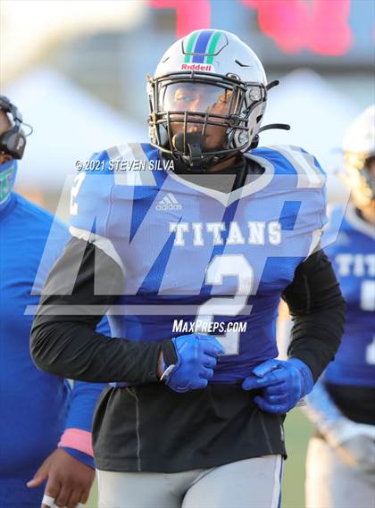 Thumbnail 1 in Mater Dei Catholic @ Eastlake photogallery.