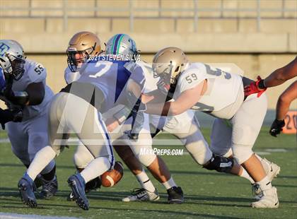 Thumbnail 2 in Mater Dei Catholic @ Eastlake photogallery.