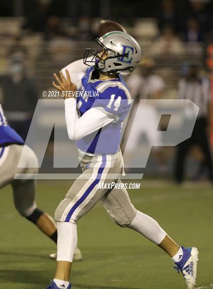 Thumbnail 2 in Mater Dei Catholic @ Eastlake photogallery.
