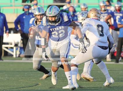 Thumbnail 3 in Mater Dei Catholic @ Eastlake photogallery.