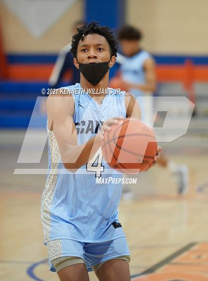 Thumbnail 1 in St. Raymond vs Monsignor Scanlan  photogallery.