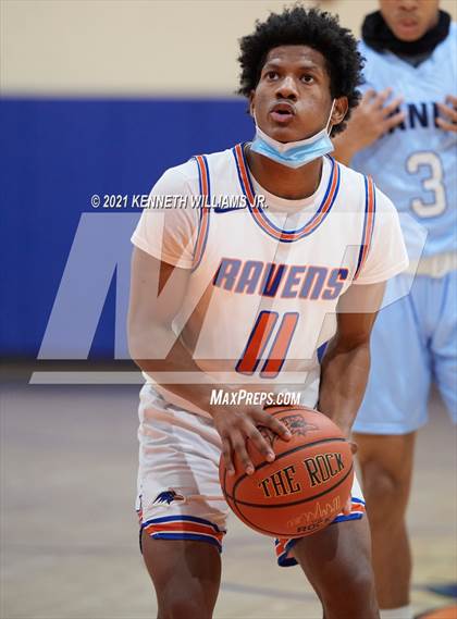Thumbnail 3 in St. Raymond vs Monsignor Scanlan  photogallery.