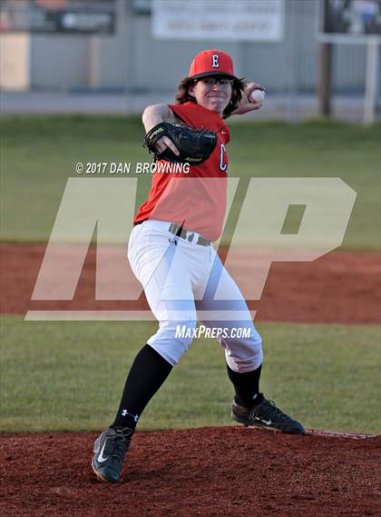 Thumbnail 2 in Seymour @ Morristown-Hamblen East photogallery.