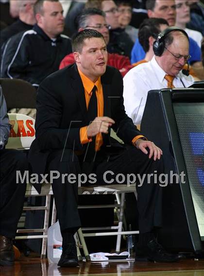 Thumbnail 1 in Paducah vs. Waelder (UIL1A Semifinal) photogallery.