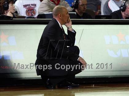 Thumbnail 2 in Paducah vs. Waelder (UIL1A Semifinal) photogallery.