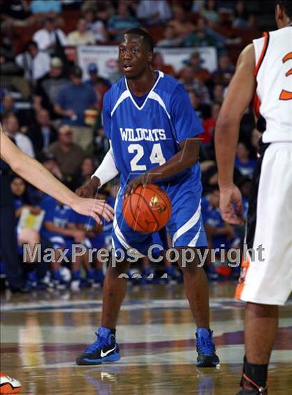 Thumbnail 1 in Paducah vs. Waelder (UIL1A Semifinal) photogallery.