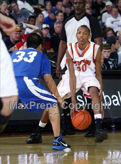 Thumbnail 3 in Paducah vs. Waelder (UIL1A Semifinal) photogallery.
