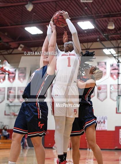 Thumbnail 2 in Legend @ Regis Jesuit photogallery.