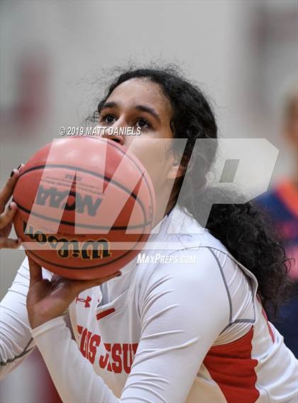 Thumbnail 2 in Legend @ Regis Jesuit photogallery.