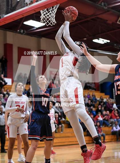 Thumbnail 3 in Legend @ Regis Jesuit photogallery.