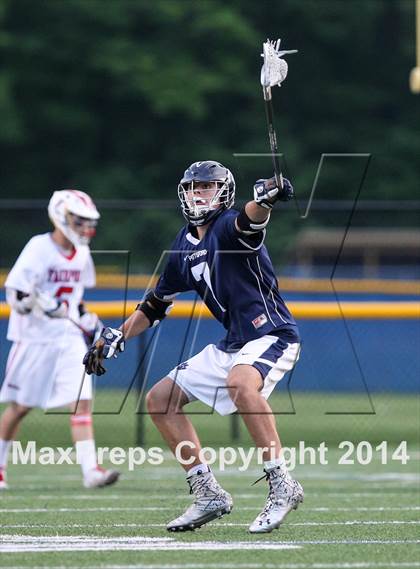Thumbnail 2 in Mendon/Sutherland vs. Fairport (Section 5 Class A Final) photogallery.
