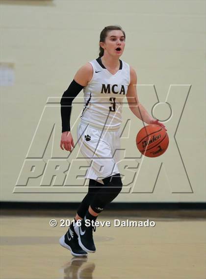 Thumbnail 1 in Edna Karr @ Mt. Carmel photogallery.