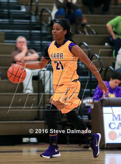 Thumbnail 3 in Edna Karr @ Mt. Carmel photogallery.