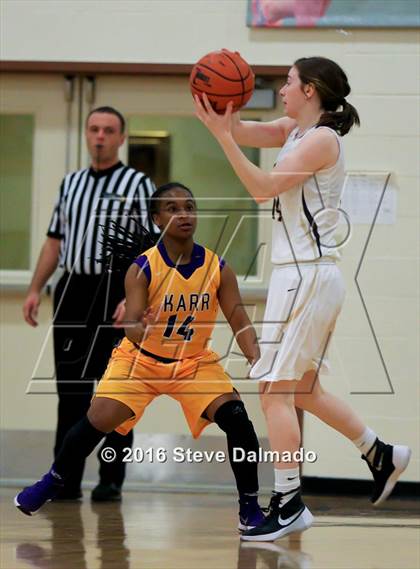 Thumbnail 1 in Edna Karr @ Mt. Carmel photogallery.
