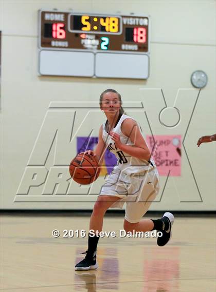 Thumbnail 1 in Edna Karr @ Mt. Carmel photogallery.