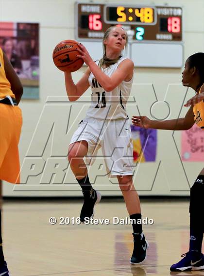 Thumbnail 2 in Edna Karr @ Mt. Carmel photogallery.