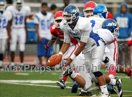 Thumbnail 2 in Encinal @ St. Mary's photogallery.