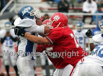 Thumbnail 2 in Encinal @ St. Mary's photogallery.