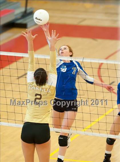 Thumbnail 3 in La Jolla Country Day vs Parker (CIF SDS D4 Final) photogallery.