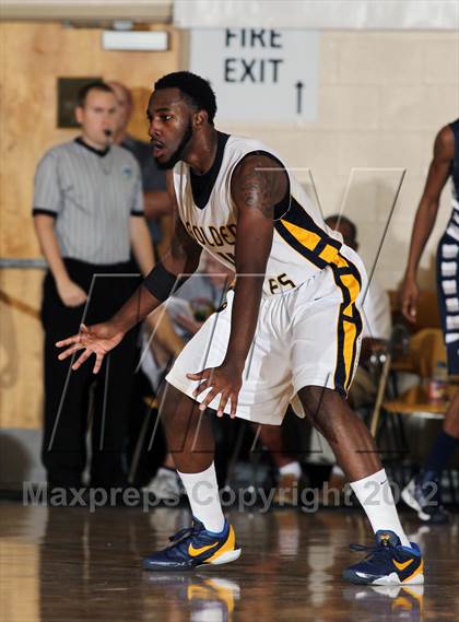 Thumbnail 3 in Tift County vs. Eagle's Landing (City of Palms Classic) photogallery.