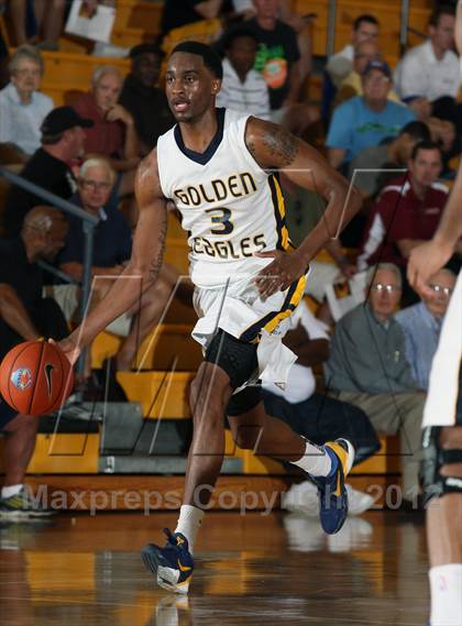Thumbnail 2 in Tift County vs. Eagle's Landing (City of Palms Classic) photogallery.
