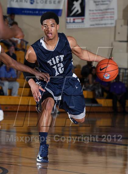Thumbnail 2 in Tift County vs. Eagle's Landing (City of Palms Classic) photogallery.