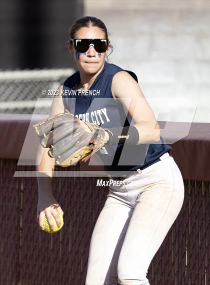 Thumbnail 2 in Joseph City @ Williams (AIA 1A Finals) photogallery.