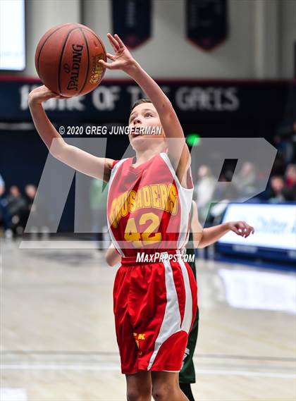 Thumbnail 3 in De La Salle vs. Central Catholic (MaxPreps MLK Classic) photogallery.
