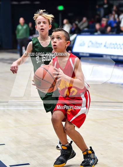 Thumbnail 2 in De La Salle vs. Central Catholic (MaxPreps MLK Classic) photogallery.