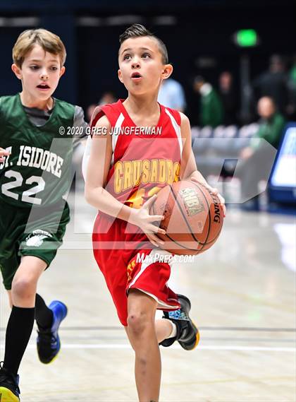 Thumbnail 3 in De La Salle vs. Central Catholic (MaxPreps MLK Classic) photogallery.