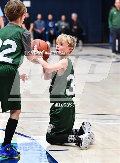 Thumbnail 1 in De La Salle vs. Central Catholic (MaxPreps MLK Classic) photogallery.