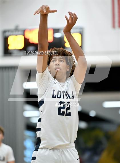 Thumbnail 1 in St. Bernard vs. Loyola (Fr. Barry Christmas Classic) photogallery.