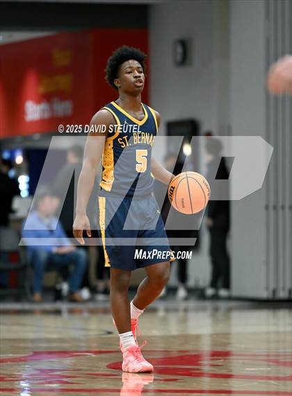 Thumbnail 3 in St. Bernard vs. Loyola (Fr. Barry Christmas Classic) photogallery.