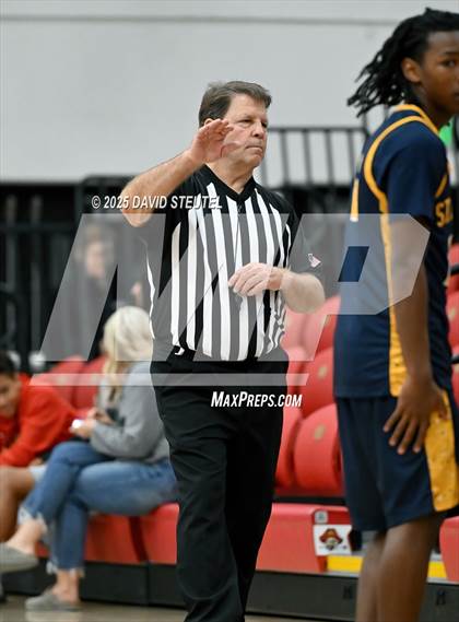 Thumbnail 3 in St. Bernard vs. Loyola (Fr. Barry Christmas Classic) photogallery.