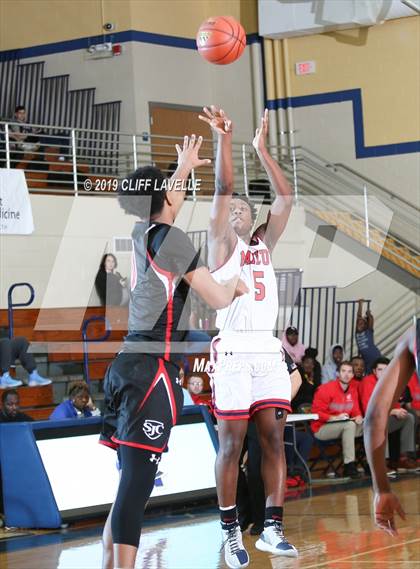 Thumbnail 1 in St. John's vs Milton (Rotary Roundball Classic) photogallery.