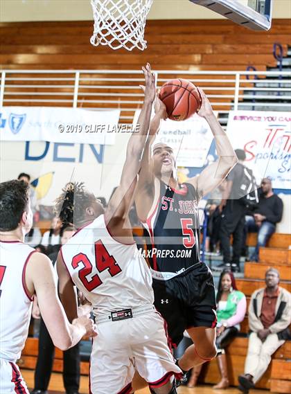 Thumbnail 1 in St. John's vs Milton (Rotary Roundball Classic) photogallery.