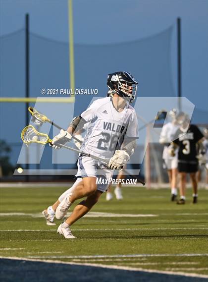 Thumbnail 1 in Arapahoe @ Valor Christian (CHSAA 5A Quarter-Final) photogallery.