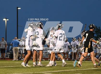 Thumbnail 2 in Arapahoe @ Valor Christian (CHSAA 5A Quarter-Final) photogallery.