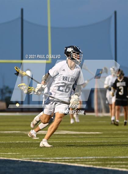 Thumbnail 3 in Arapahoe @ Valor Christian (CHSAA 5A Quarter-Final) photogallery.