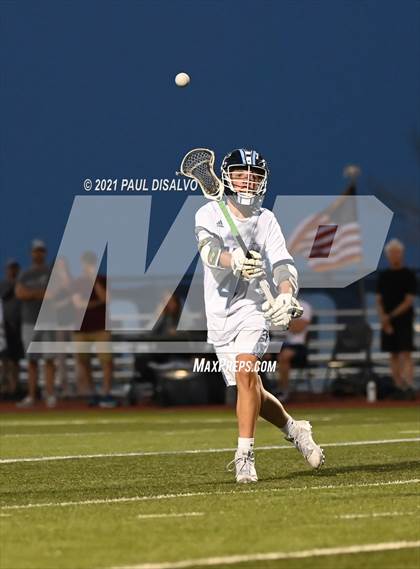 Thumbnail 3 in Arapahoe @ Valor Christian (CHSAA 5A Quarter-Final) photogallery.