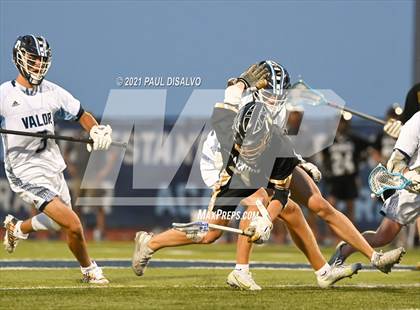 Thumbnail 2 in Arapahoe @ Valor Christian (CHSAA 5A Quarter-Final) photogallery.