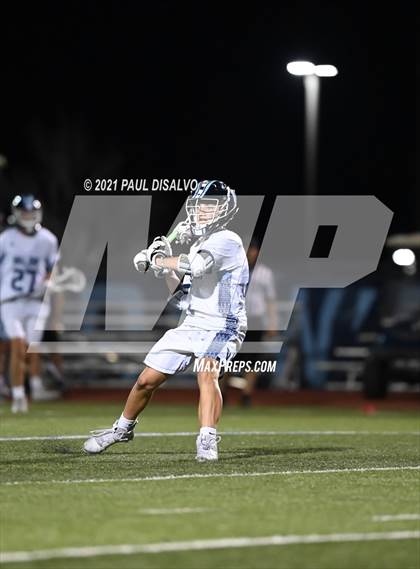 Thumbnail 3 in Arapahoe @ Valor Christian (CHSAA 5A Quarter-Final) photogallery.