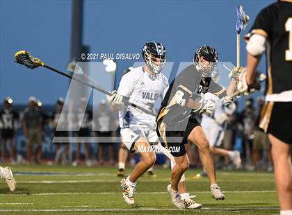 Thumbnail 1 in Arapahoe @ Valor Christian (CHSAA 5A Quarter-Final) photogallery.