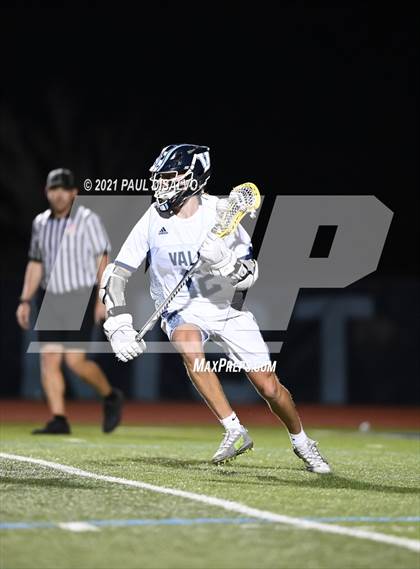 Thumbnail 1 in Arapahoe @ Valor Christian (CHSAA 5A Quarter-Final) photogallery.