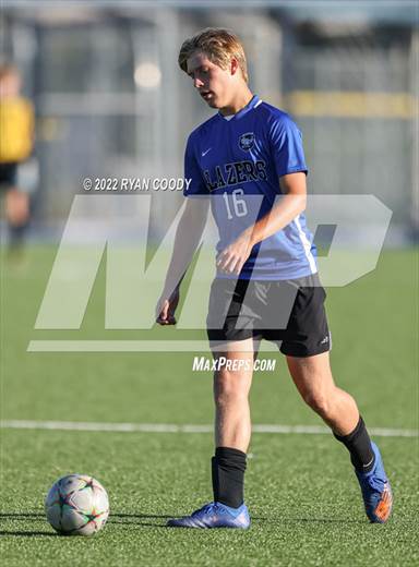 null - Photo 01