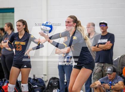 Thumbnail 2 in Xavier College Prep vs. Torrey Pines (Durango Fall Classic) photogallery.