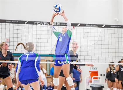 Thumbnail 3 in Xavier College Prep vs. Torrey Pines (Durango Fall Classic) photogallery.